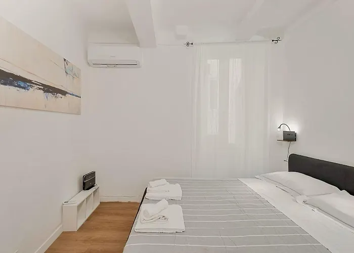 Prestige 5terre 30 Mt The Sea Ac * Vernazza
